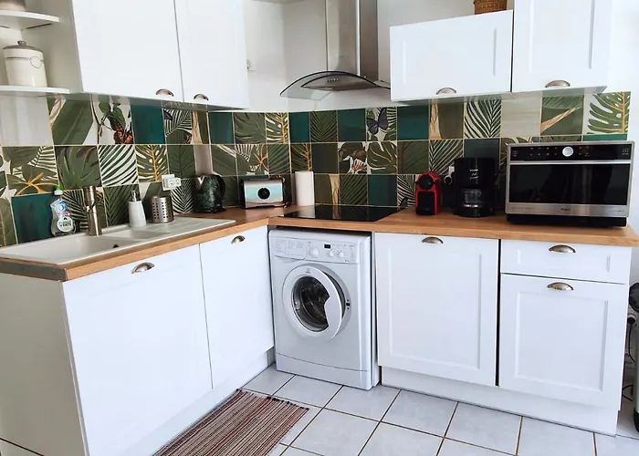 Mazet - A 300m De La / Terrasse / Wifi / La Conciergerie Varoise Lejlighed